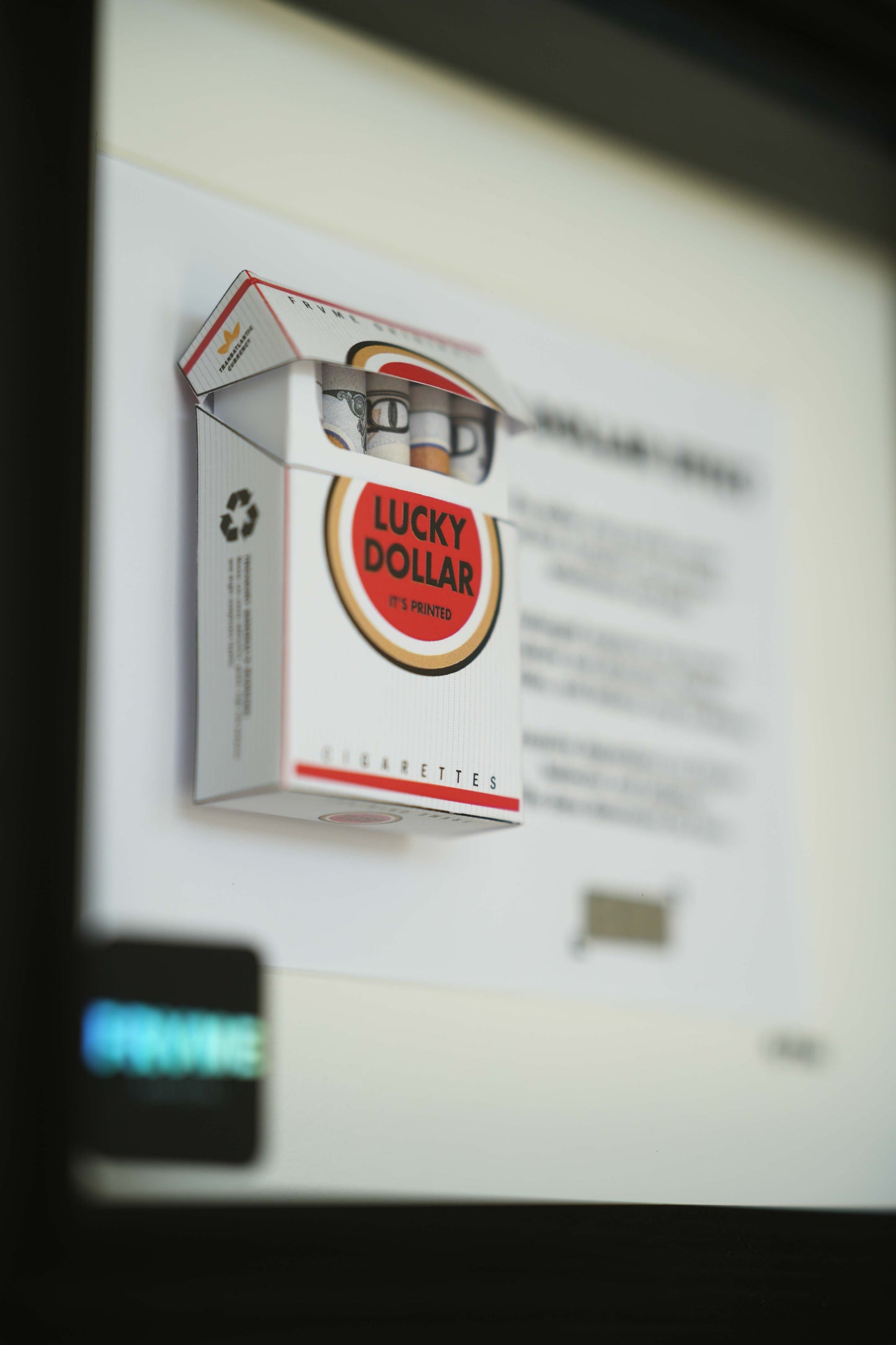 Small Cigarette Frame