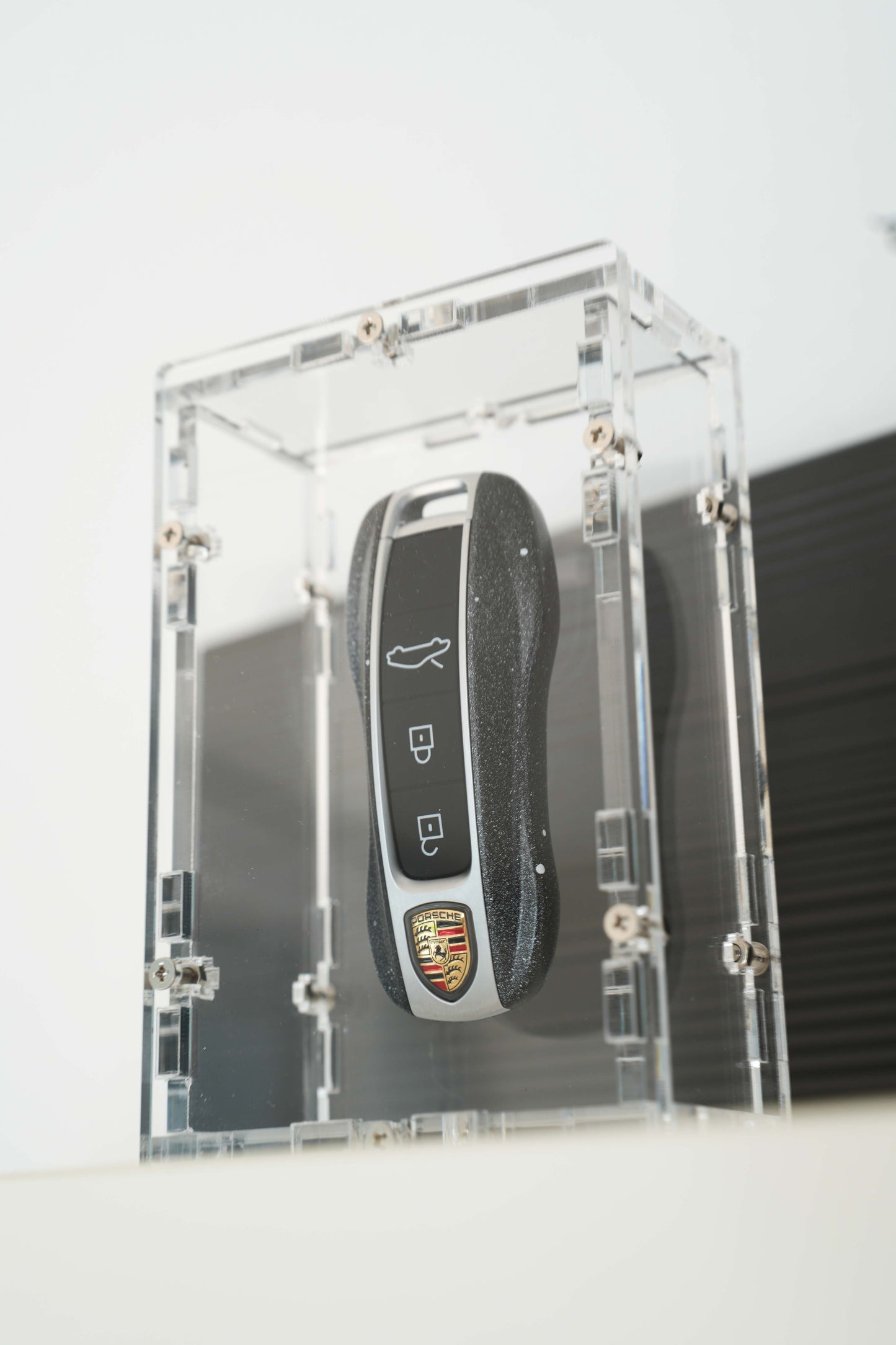 Luxus Car Key Display