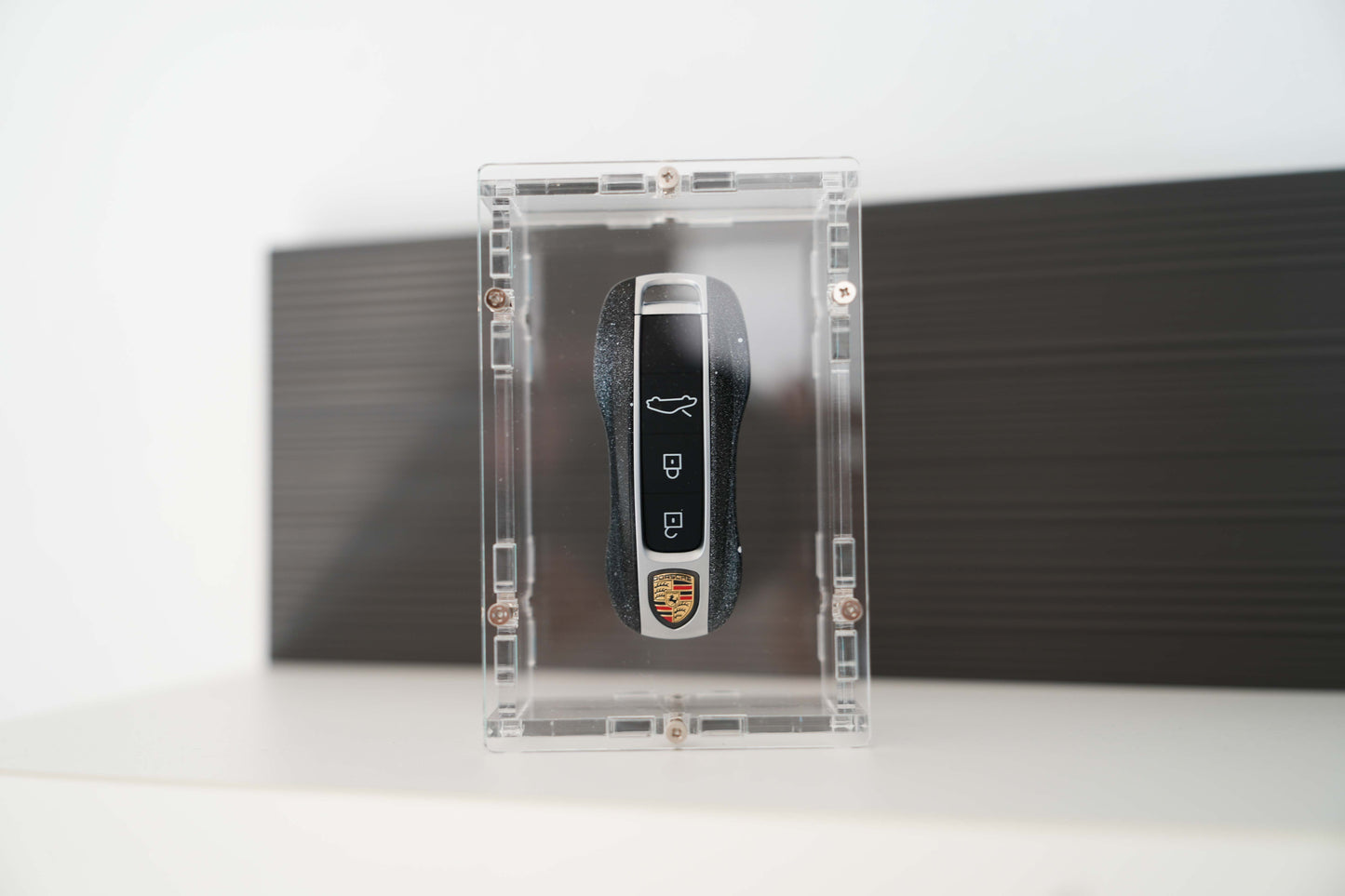 Luxus Car Key Display