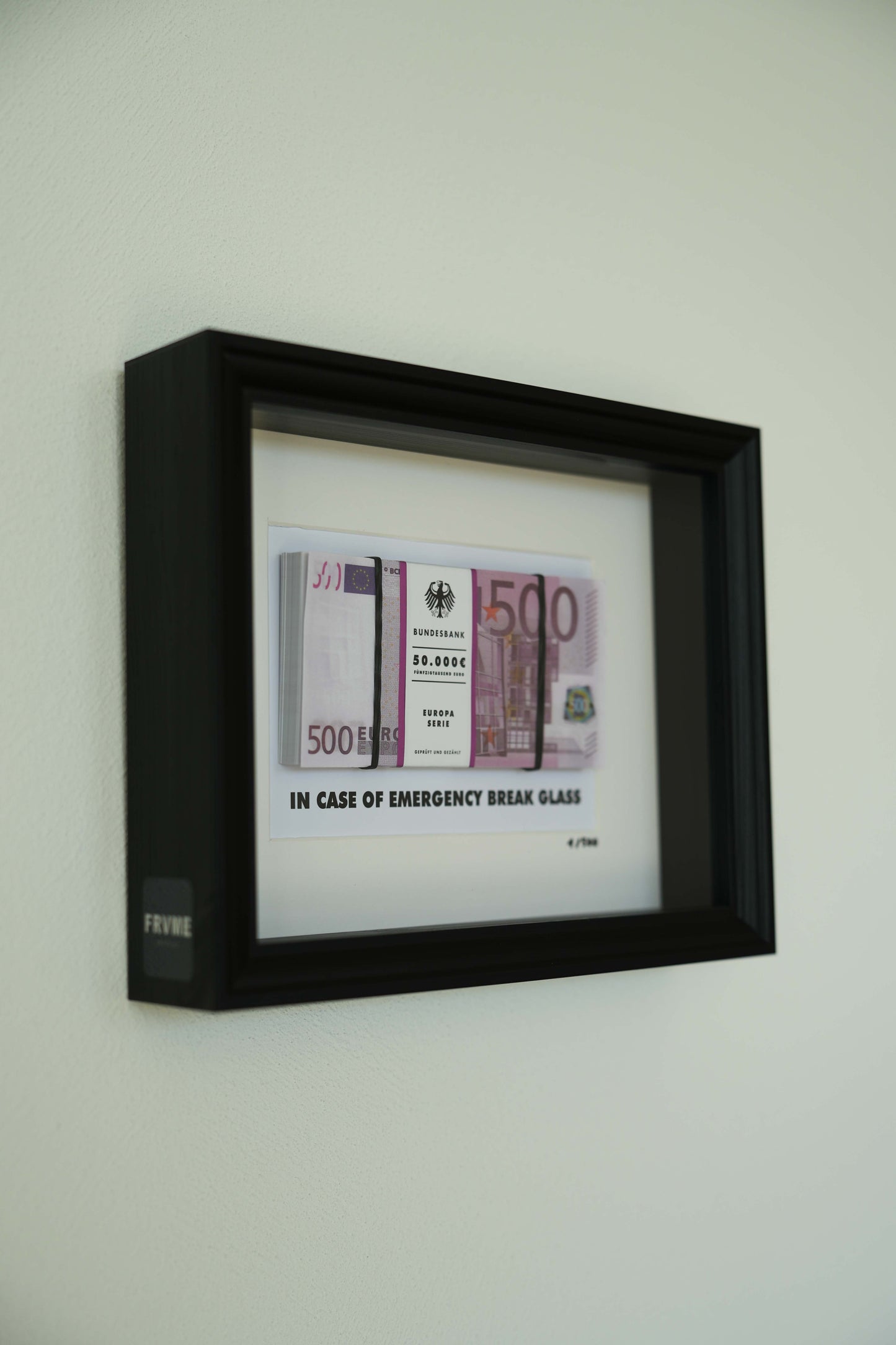 500 Euro Emergency Frame
